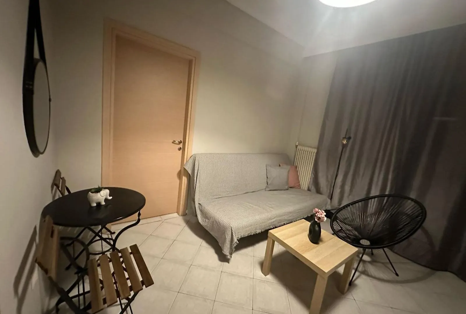 Thess Rooms Agion Panton 12 Thessaloniki Greece